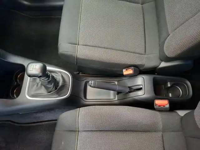 Citroën C3 puretech 110 ch bvm6 — photo 22