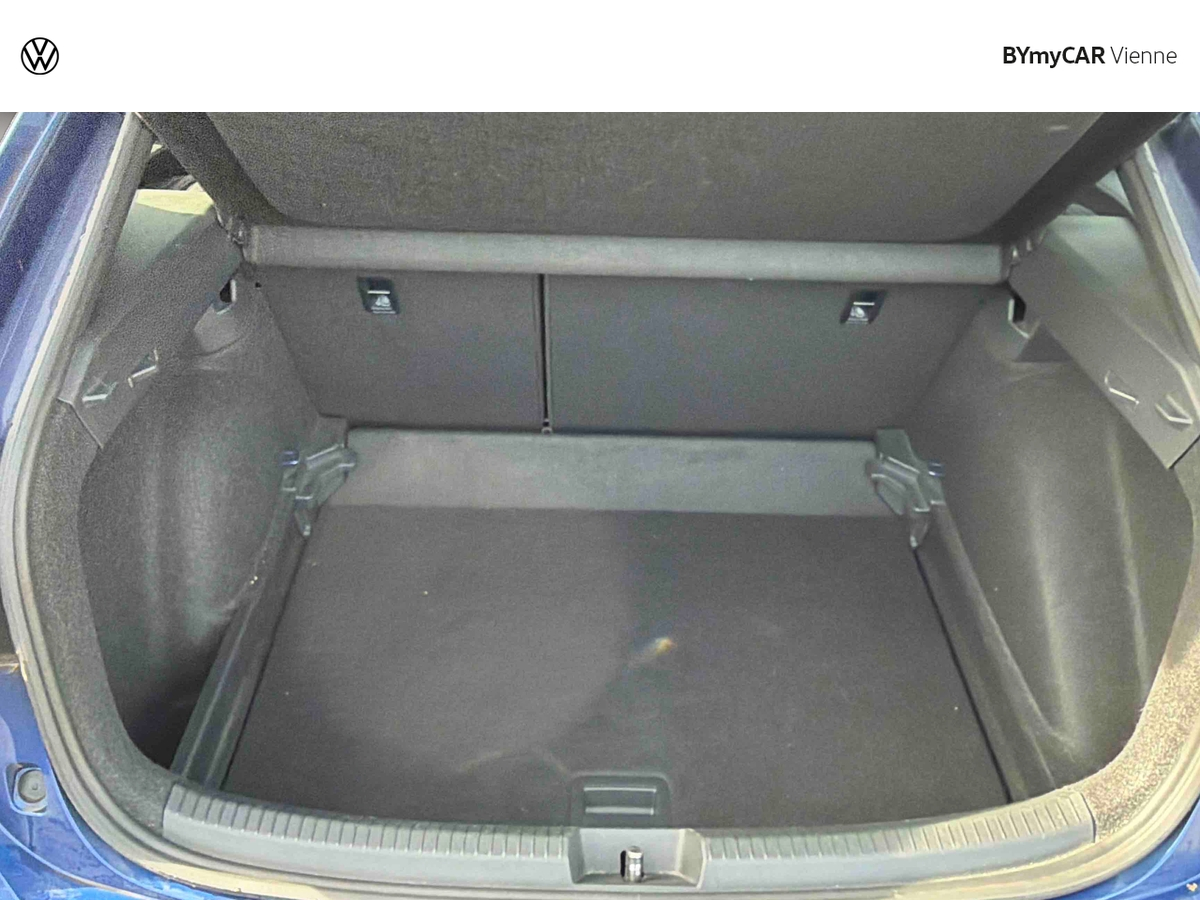 Volkswagen Taigo 1.0 TSI 110 DSG7 — photo 13