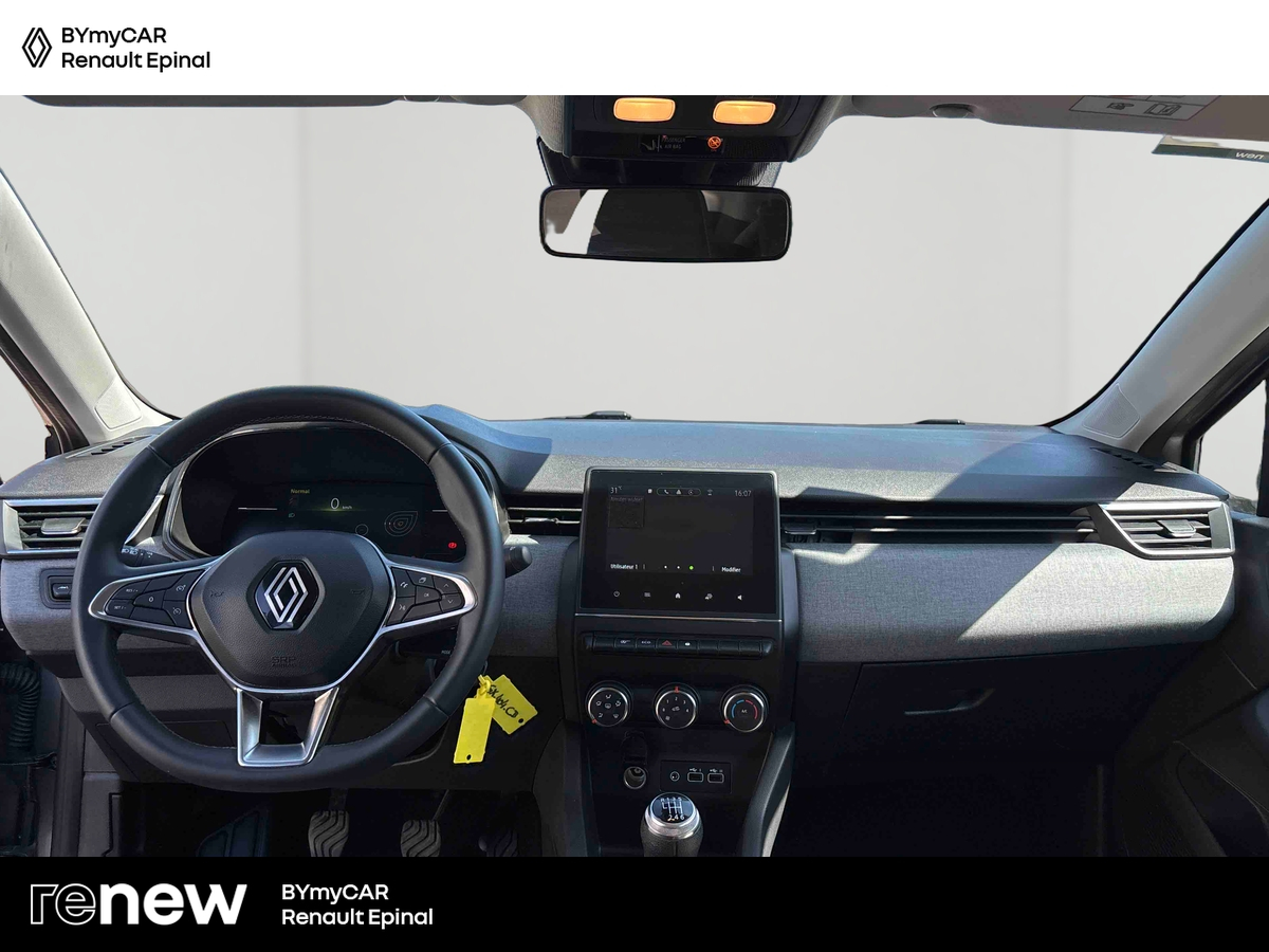 Renault Clio TCe 90 — photo 9