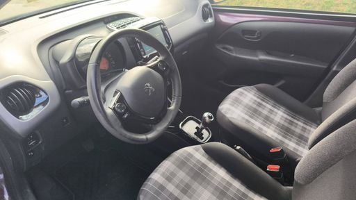 Peugeot 108 1.0 VTi 72 BMP5 - Style – 2018 – 19586 km – Essence – Boîte Robotisée — photo 23