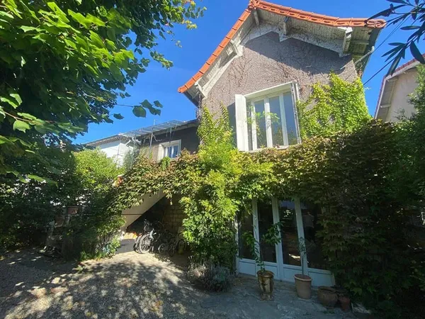 Maison 6 pièces 193 m²