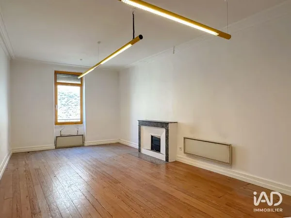 Local commercial 297 m²