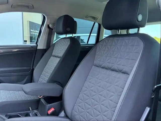Volkswagen Tiguan 2.0 tdi 150ch life plus dsg7 — photo 24