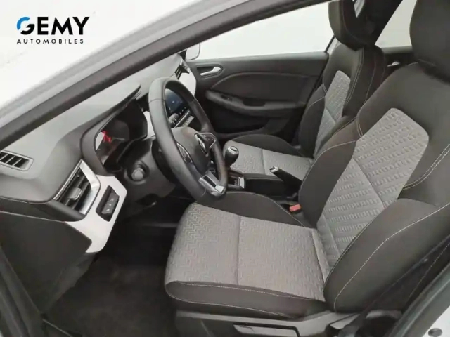 Renault Clio tce 90 — photo 9