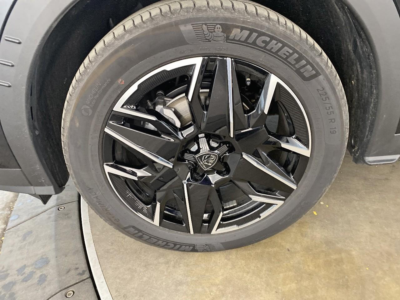 Peugeot 3008 hybrid 145 e-dcs6 allure — photo 11