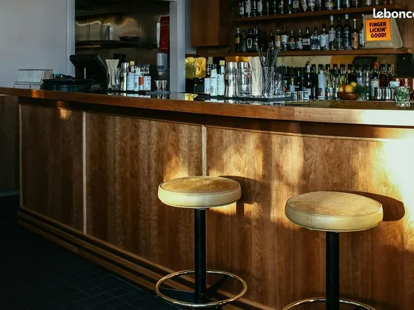 Restaurant 125 m² PARIS