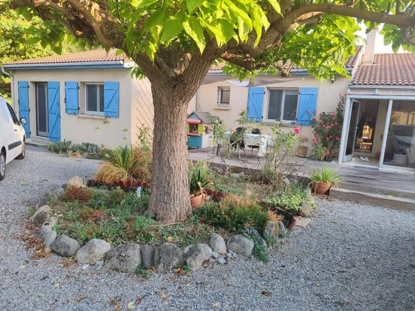 Maison 4 pièces 140 m²