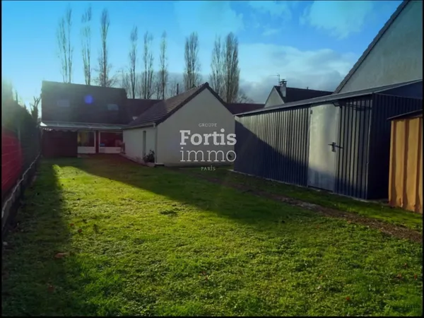 BORNEL - MAISON FAMILIALE AVEC JARDIN ET TERRASSE