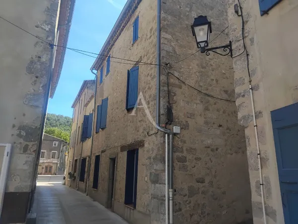 Maison 5 pièce(s) 96 m² avec terrasse et cave