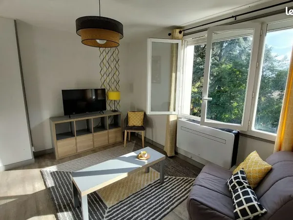 Appartement T2 climatisé plateau St Rambert