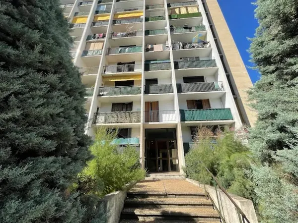 Appartement 4 pièces 83 m²
