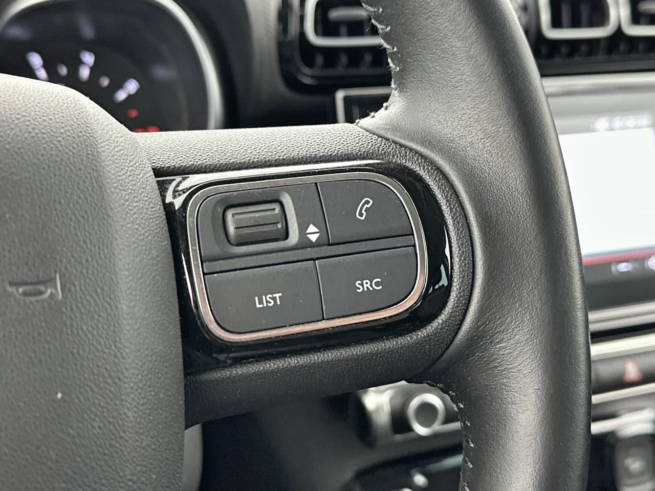 Citroën C3 Aircross puretech 130 s&s eat6 rip curl — photo 19