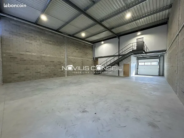 LOCAL D'ACTIVITE 267 m² LAUNAGUET