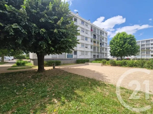 Appartement 4 pièces 65 m²