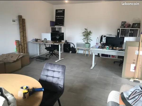 Bureau 30 m2 avec fibre