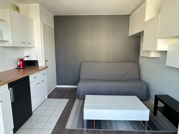 Appartement meublé Bussy Saint Georges 1 pièce(s) 18.28 m2 avec balcon + parking