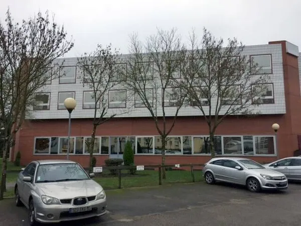 Bureaux 294 m²