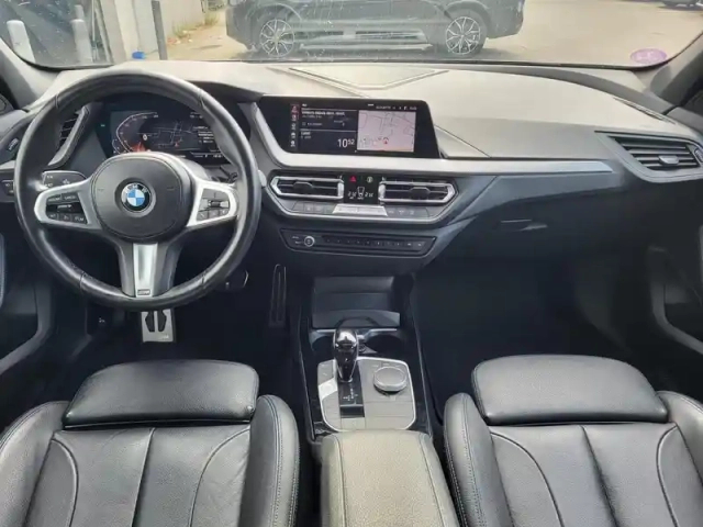Bmw Serie 1 série 1 118ia 136ch m sport dkg7 — photo 5