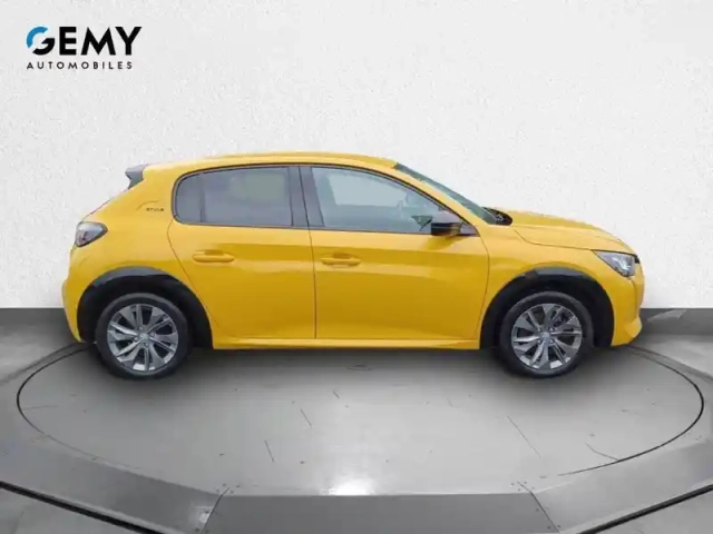 Peugeot 208 electrique 50 kwh 136ch — photo 4
