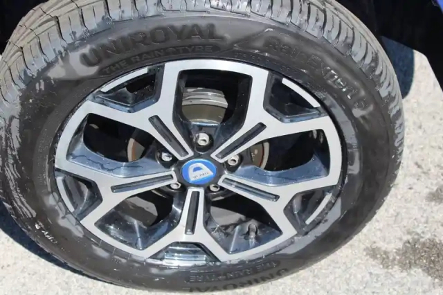 Dacia Duster blue dci 115 4x2 — photo 39
