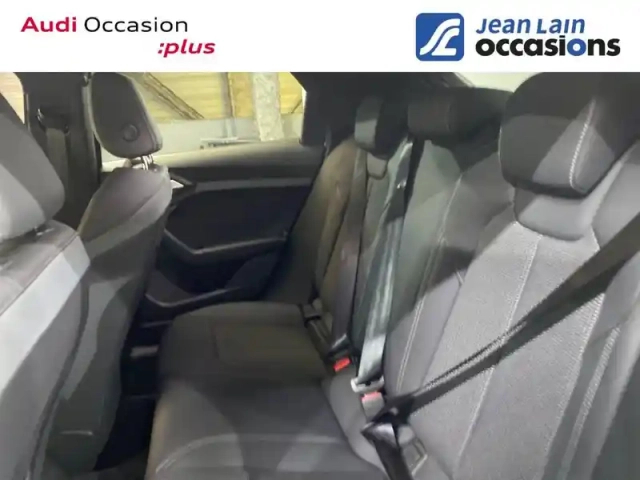 Audi A1 sportback 35 tfsi 150 ch s tronic 7 — photo 17