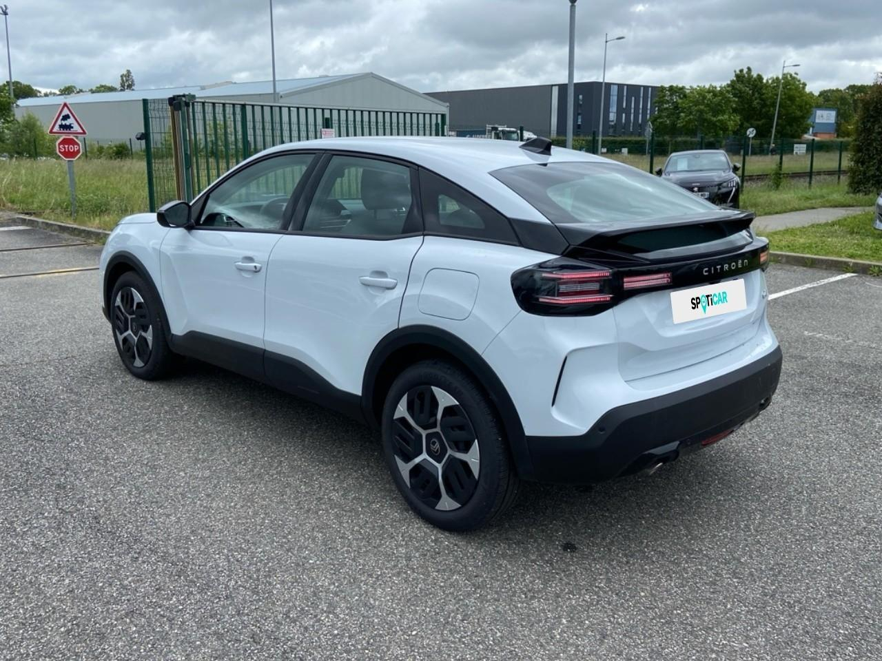 Citroën C4 hybride 136 e-dcs6 plus — photo 7