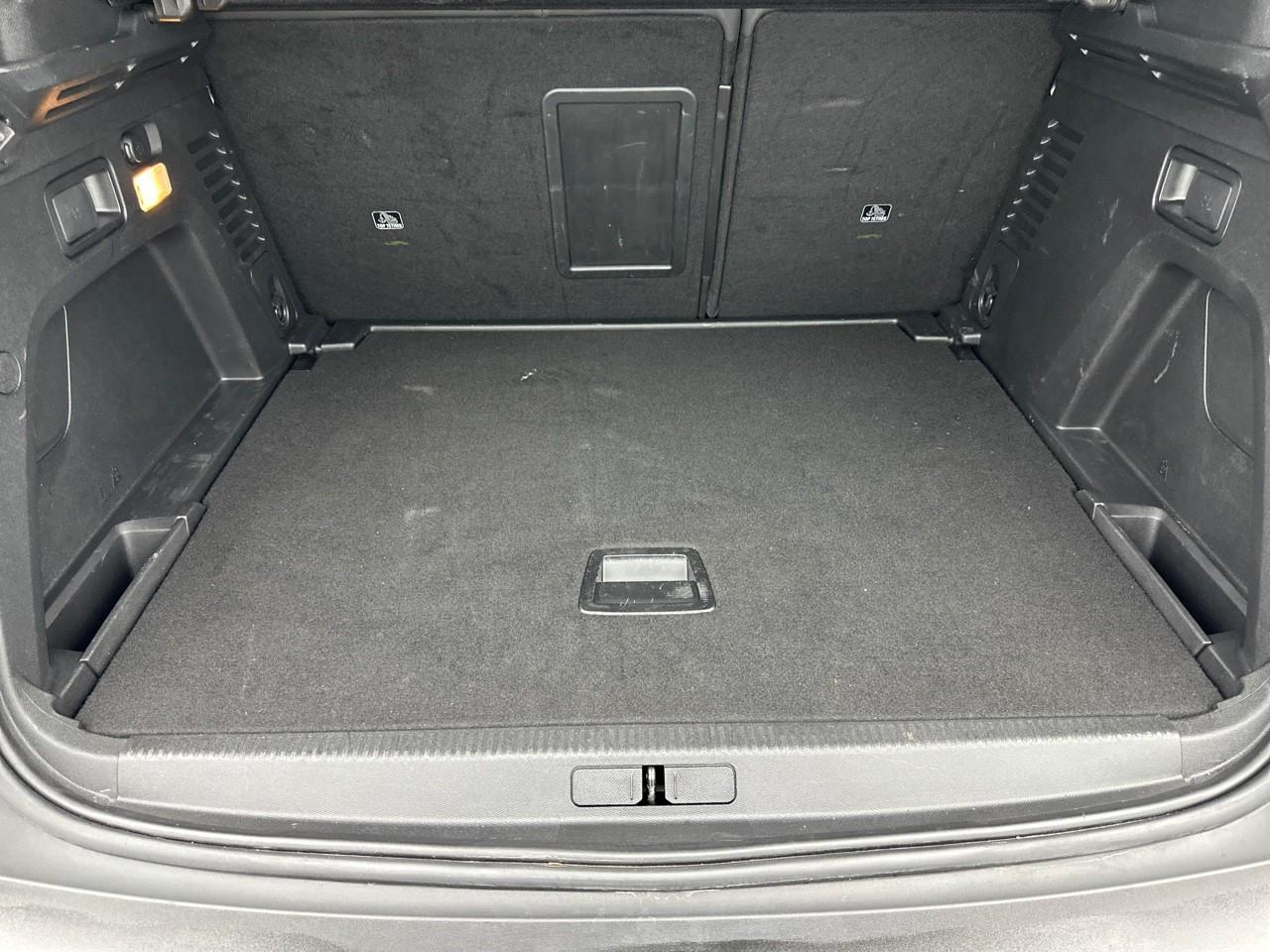 Peugeot 3008 bluehdi 130ch s&s eat8 allure pack — photo 6