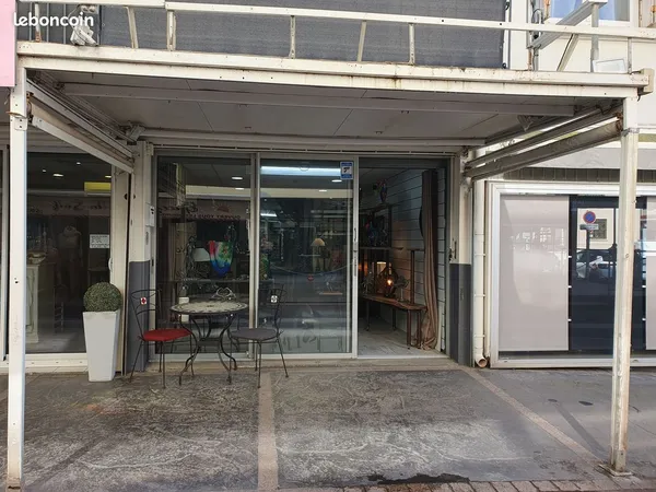 Fonds de commerce à céder avec droit au bail, Canet-en-Roussillon (32 m²)