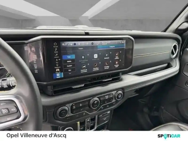 Jeep Wrangler unlimited 2.0 t 380ch 4xe sahara command trac — photo 14