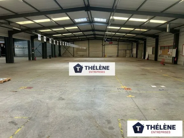 Local d'activité 3800 m²