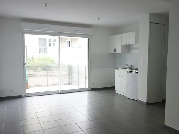 APPARTEMENT TYPE 1 A LOUER