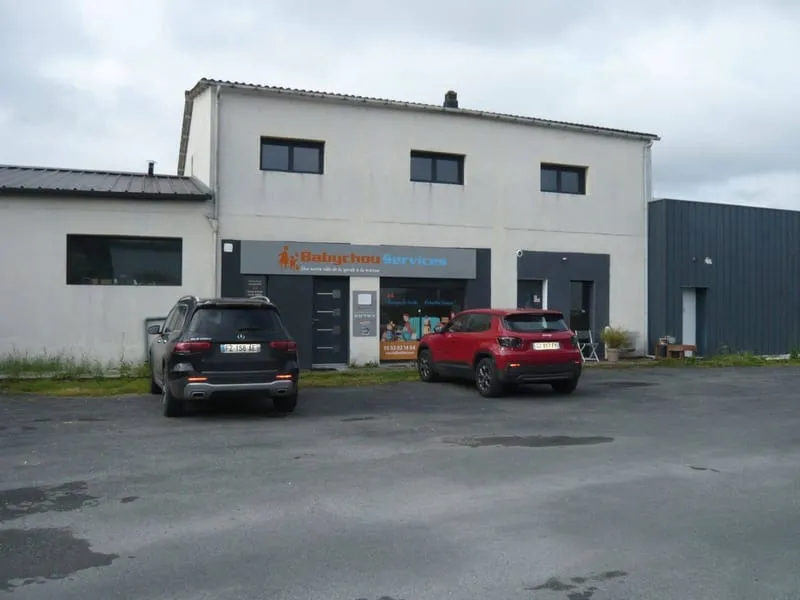 Photo 1
