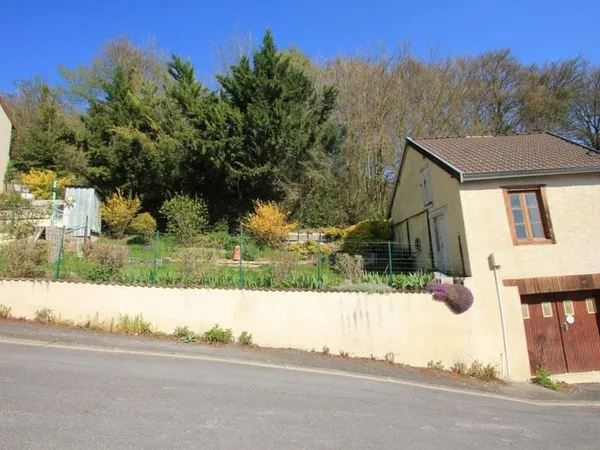 Terrain constructible 609 m²
