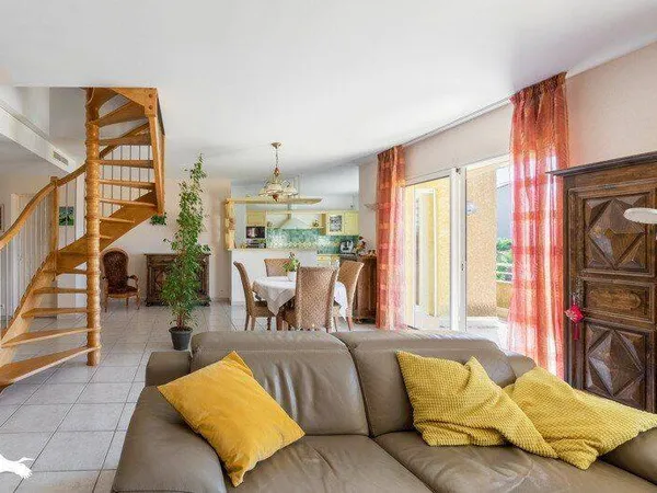 Appartement 4 pièces 125 m²