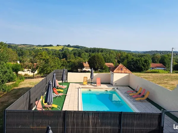 Propriété 12 pièces 171 m²