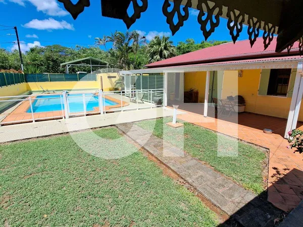 Maison de plain-pied 4 pièces 104 m²