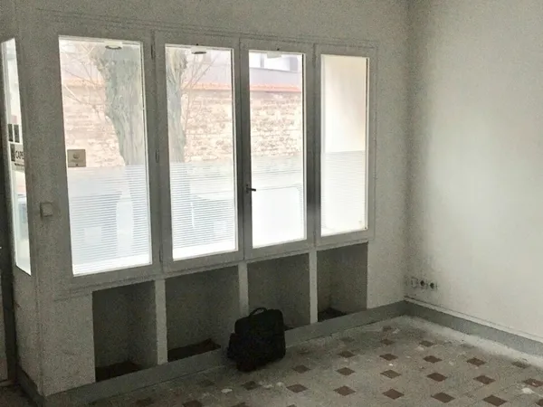 Vends local commercial 112m²