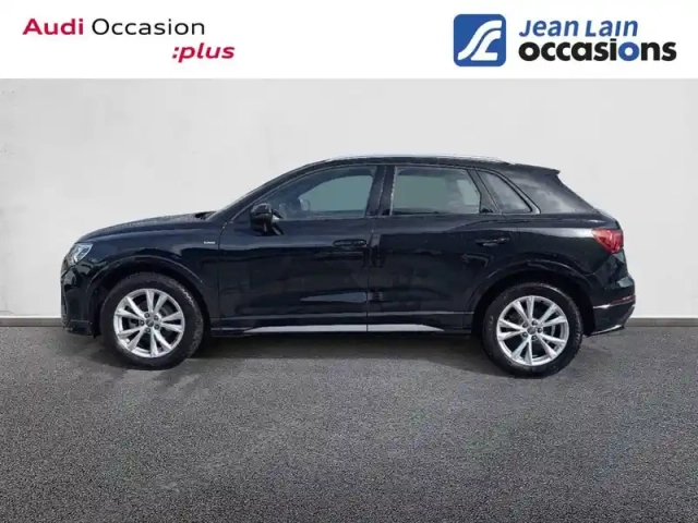 Audi Q3 35 tfsi 150 ch — photo 8