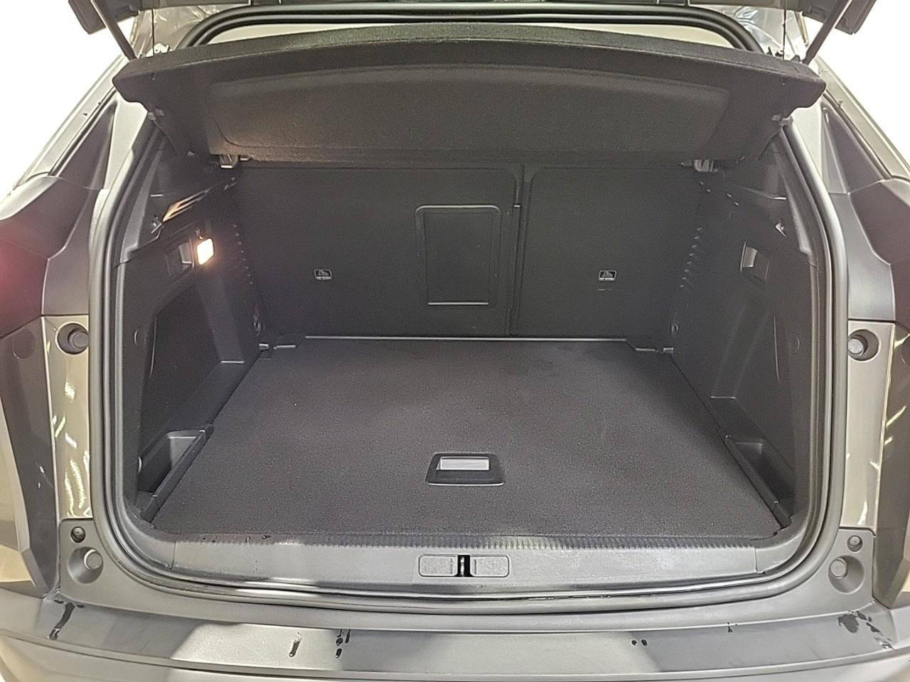Peugeot 3008 puretech 130ch s&s bvm6 style — photo 14