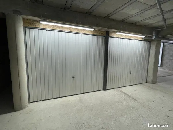 Garage à louer