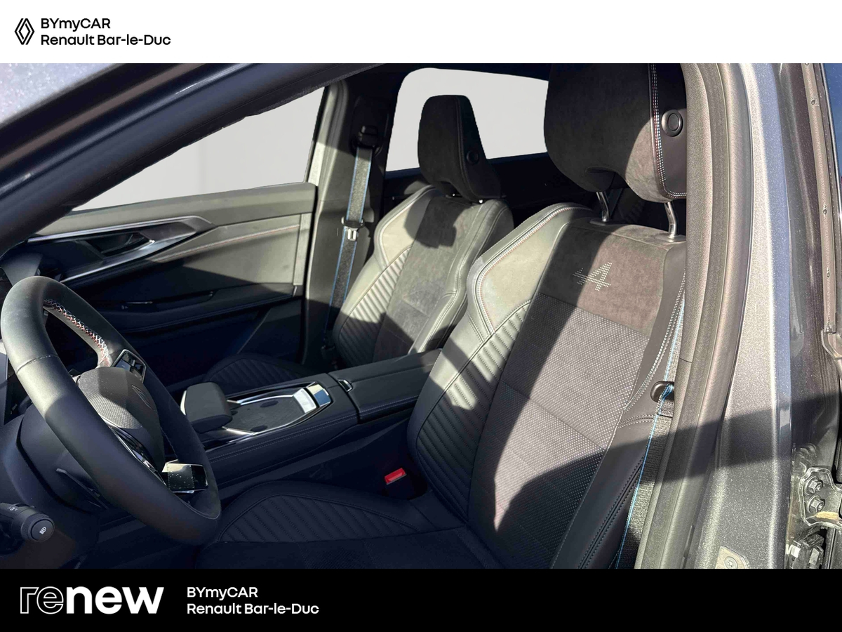 Renault Rafale E-Tech full hybrid 200 ch — photo 11