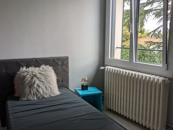 Chambre meublée chez l'habitant