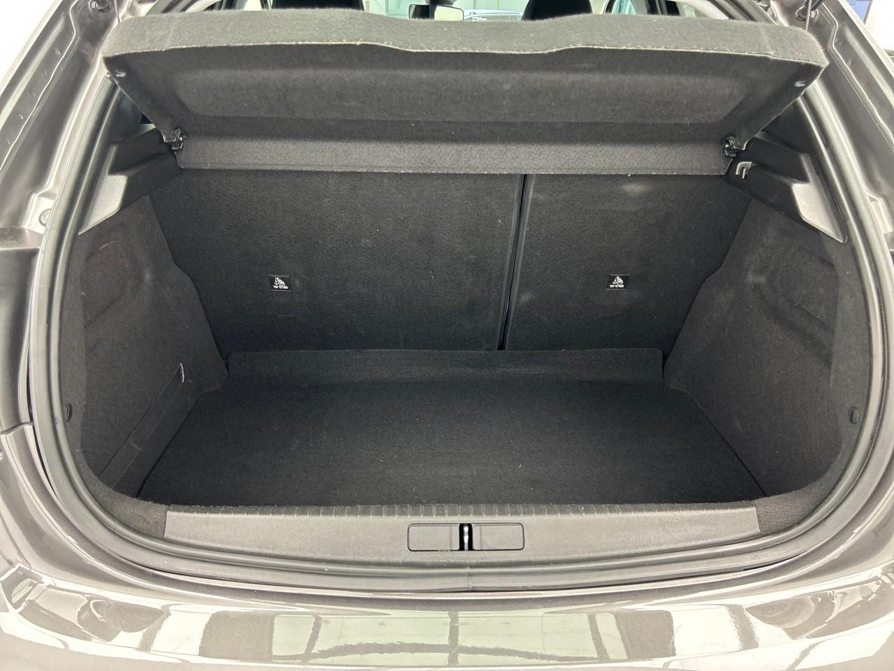 Peugeot 208 puretech 100 s&s bvm6 style — photo 14