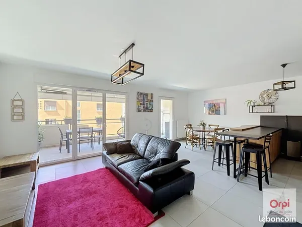 Appartement 3 pièces 93 m²
