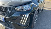 Peugeot 2008 1.2 Hybrid 145ch Style e-DCS6 — photo 17