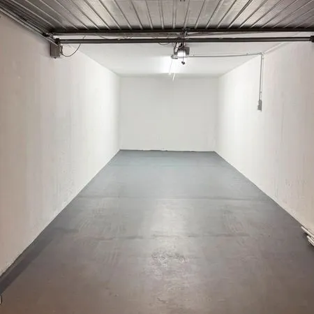 Parking double