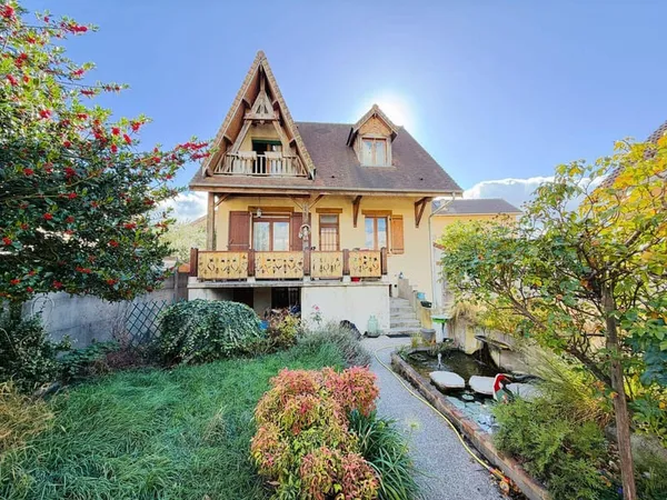 Maison 7 pièces 118 m²