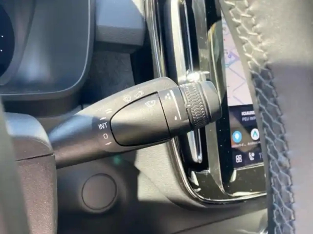 Volvo C40 recharge extended range 252ch ultimate — photo 14