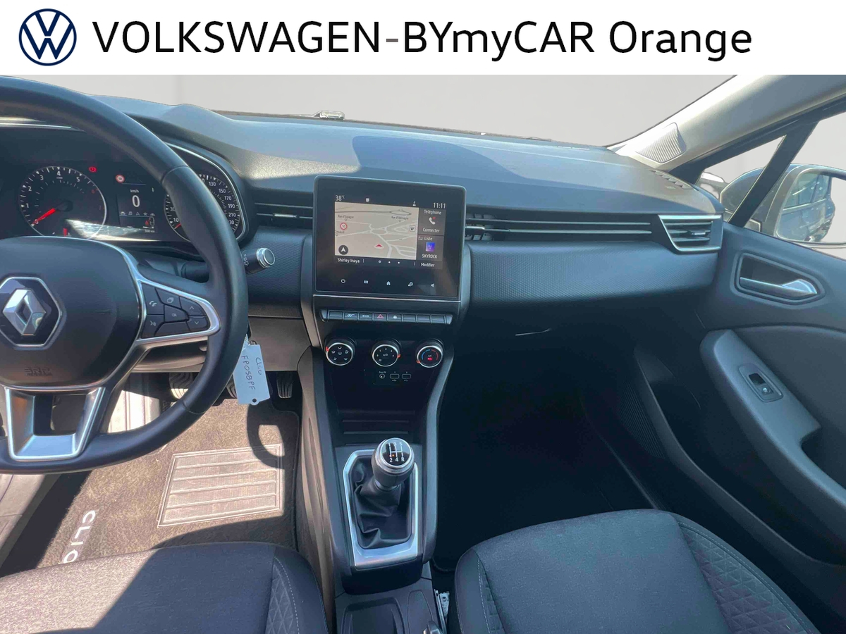 Renault Clio TCe 100 — photo 12