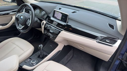 BMW X1 sDrive 16d 116 - Business Design – 2020 – 135700 km – Diesel – Boîte Manuelle — photo 24